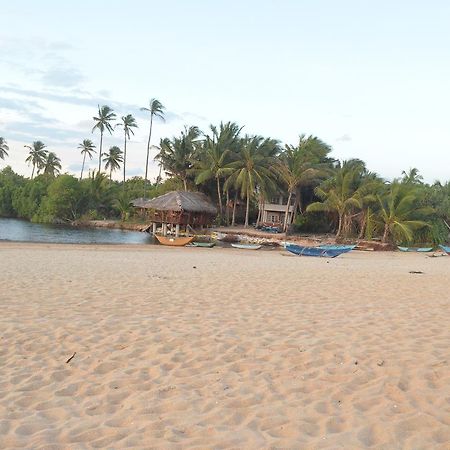 Lonely Beach Resort تانجالي المظهر الخارجي الصورة